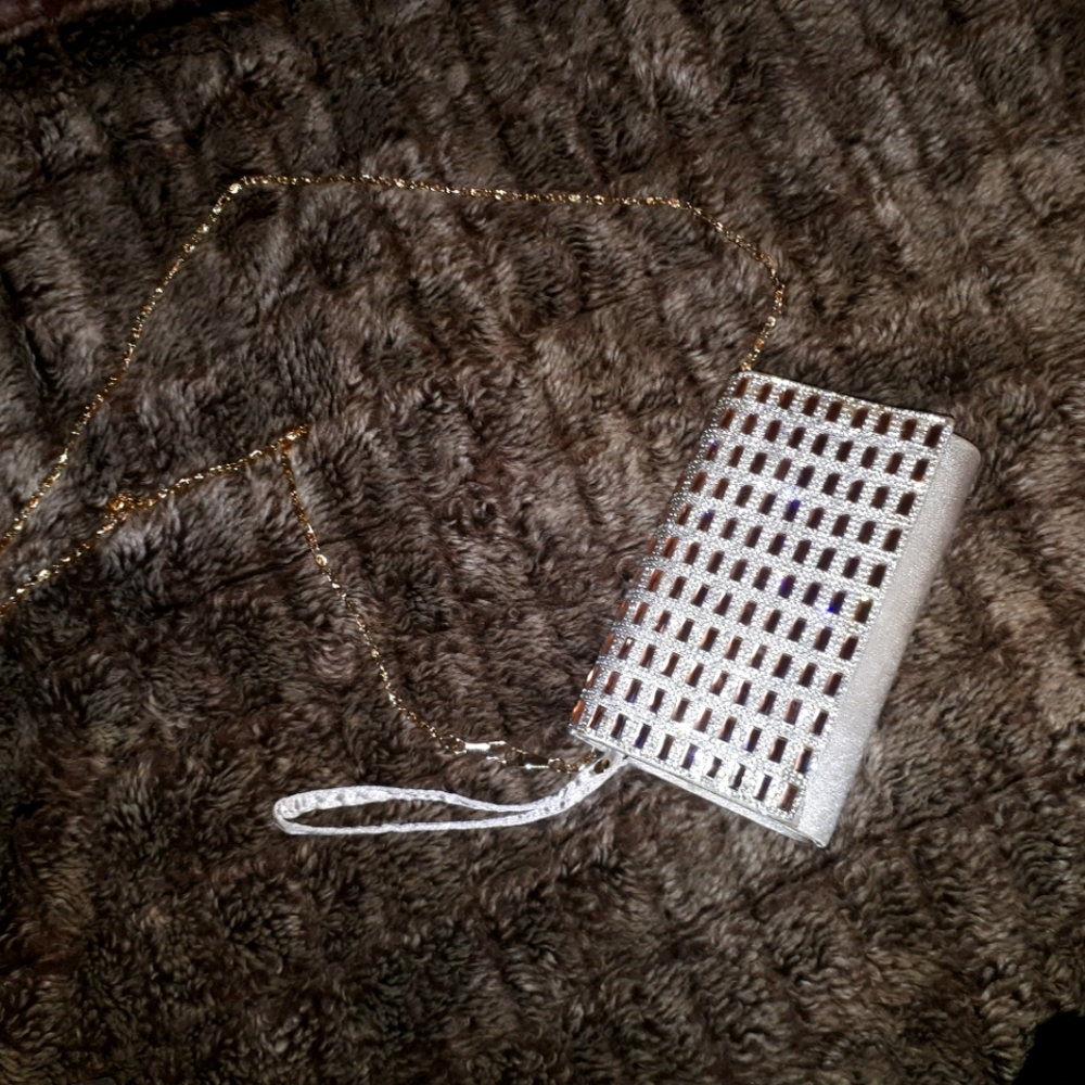 Purse - Picture 6 of 6